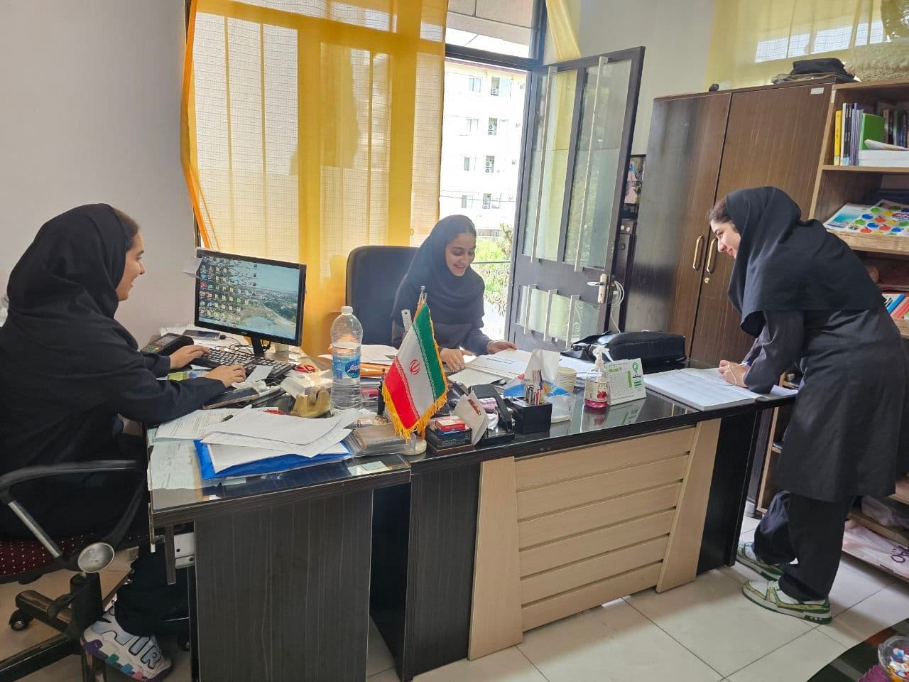 دبیرستان متوسطه دوم دخترانه غیر دولتی آفرینش